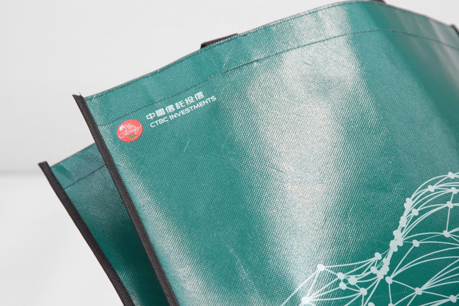 中國信託-不織布覆膜袋